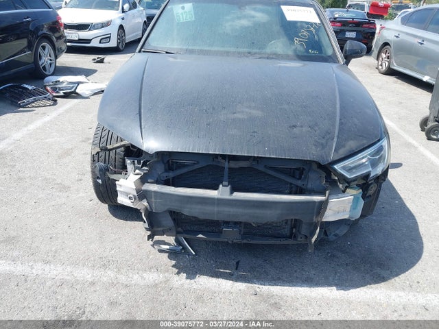 WAUB8GFF7H1012588 Audi A3 2.0t Premium