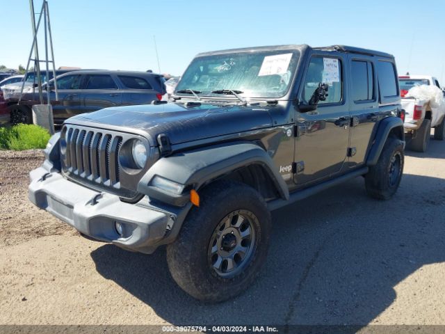 1C4HJXDN0JW185745 Jeep Wrangler Unlimited Sport 4x4