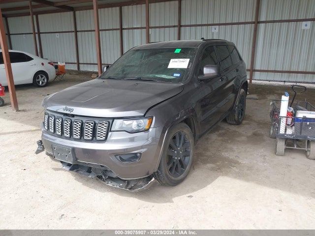 1C4RJEAG8HC868805 Jeep Grand Cherokee Altitude 4x2