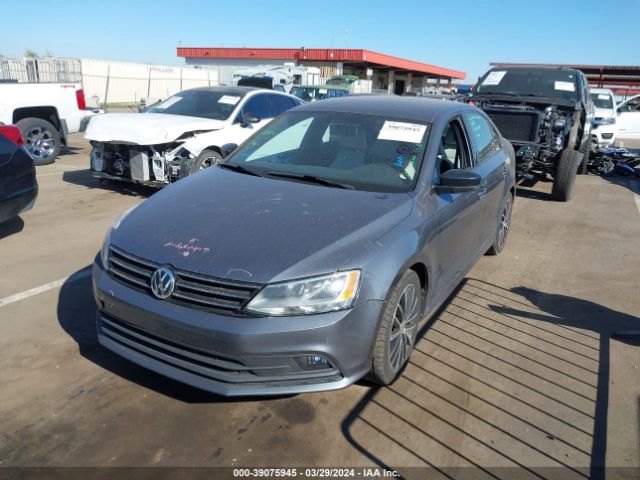 3VWB17AJ6GM261661 Volkswagen Jetta 1.8t Sport