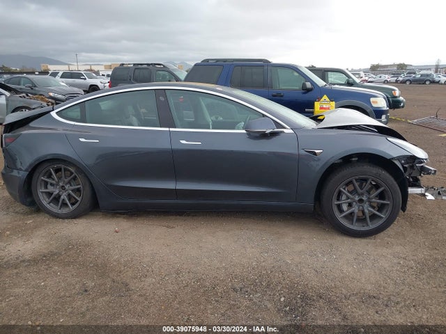 Tesla Model 3 Long Range/mid Range/standard Range/standard Range Plus 2019 5YJ3E1EA9KF325515 Image 14
