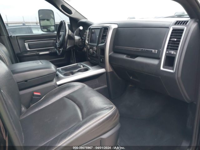 3C6UR5PL7JG274014 RAM 2500 Limited Mega Cab 4x4 6'4 Box