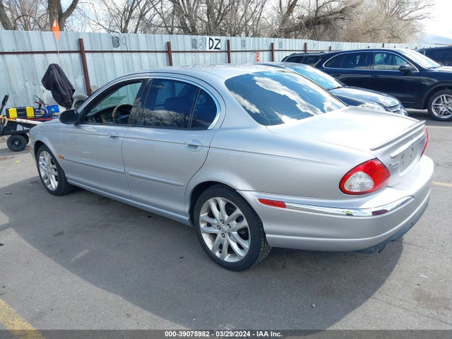 2003 JAGUAR X-TYPE SAJEA51DX3XD40063 Photo 2