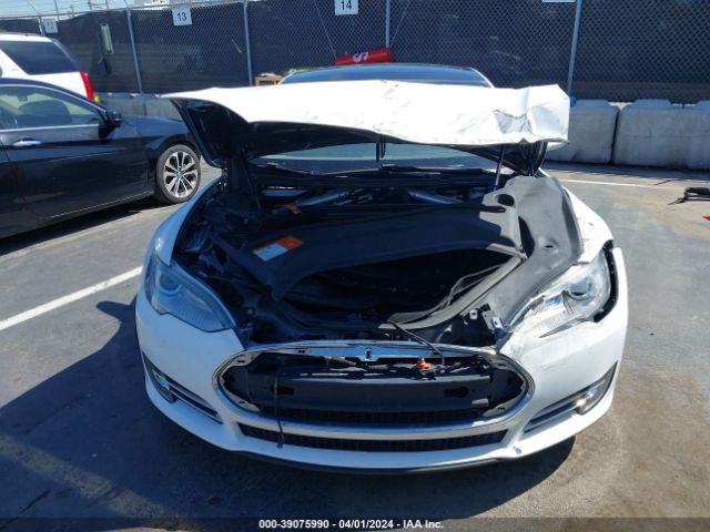5YJSA1H18EFP32894 Tesla Model S P85