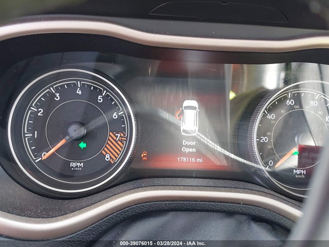 Jeep Cherokee Limited 2015 1C4PJMDS0FW692801 Image 7
