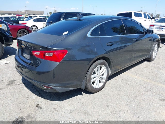Chevrolet MALIBU LT 2018 1G1ZD5ST4JF106846 Image 4
