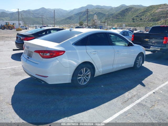 Hyundai SONATA SE 2016 5NPE24AF0GH309989 Image 4