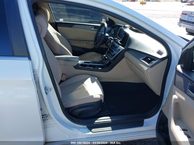 Hyundai SONATA SE 2016 5NPE24AF0GH309989 Image 5