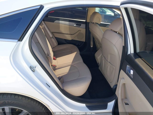 Hyundai SONATA SE 2016 5NPE24AF0GH309989 Image 8