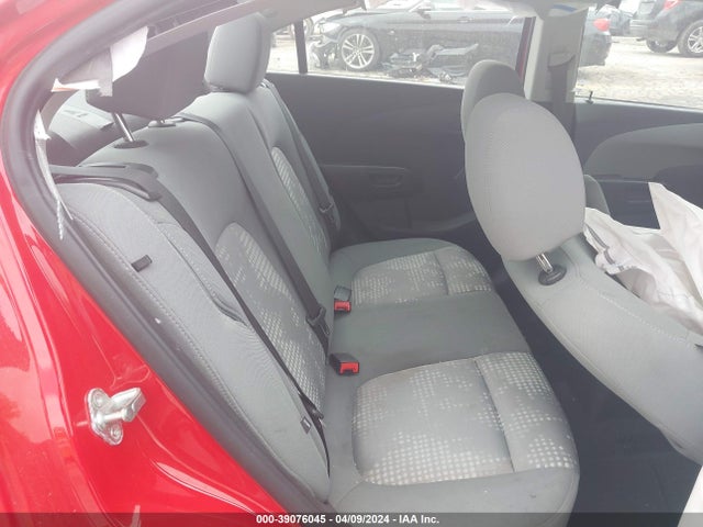 Chevrolet Sonic Ls Auto 2019 1G1JB5SB4K4107731 Image 8