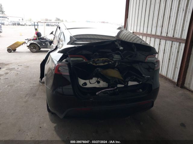 7SAYGAEE5PF606336 Tesla Model Y