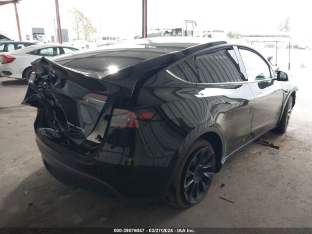 7SAYGAEE5PF606336 Tesla Model Y