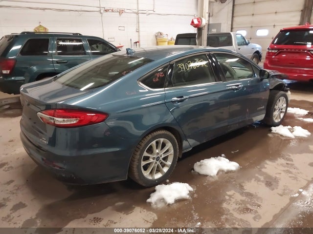 Ford Fusion Hybrid Se 2019 3FA6P0LU2KR114465 Image 4