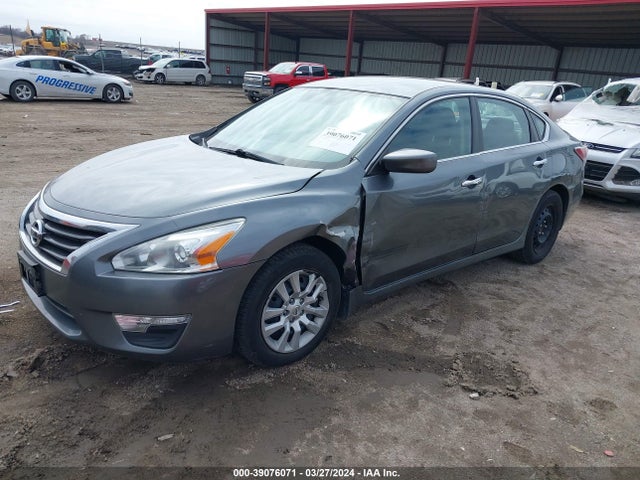 Nissan Altima 2.5 S 2014 1N4AL3AP3EC415513 Image 2
