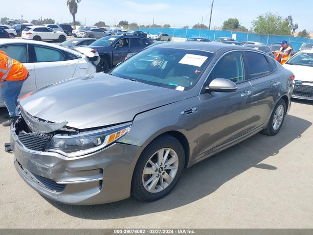 KIA Optima Lx 2016 5XXGT4L38GG089358 Image 2