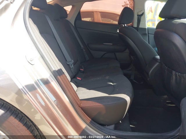 KIA Optima Lx 2016 5XXGT4L38GG089358 Image 8