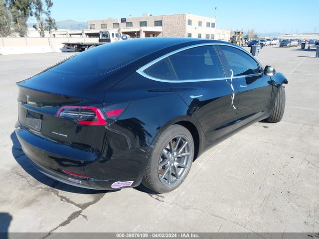 Tesla Model 3 Long Range/performance 2019 5YJ3E1EB8KF197180 Image 4