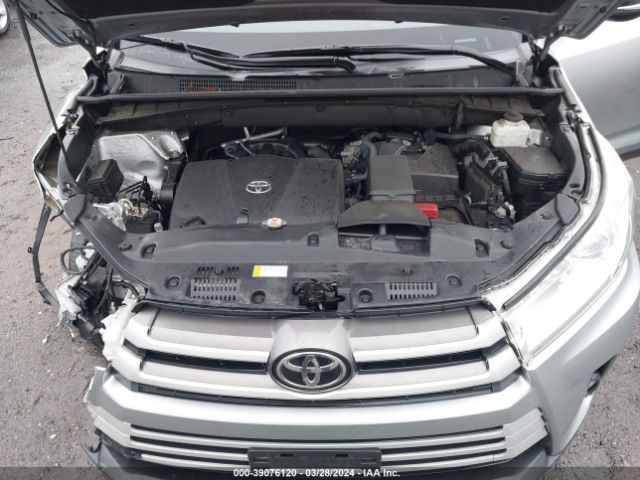 5TDJZRFH2KS725403 Toyota Highlander Xle