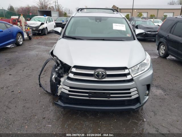 5TDJZRFH2KS725403 Toyota Highlander Xle