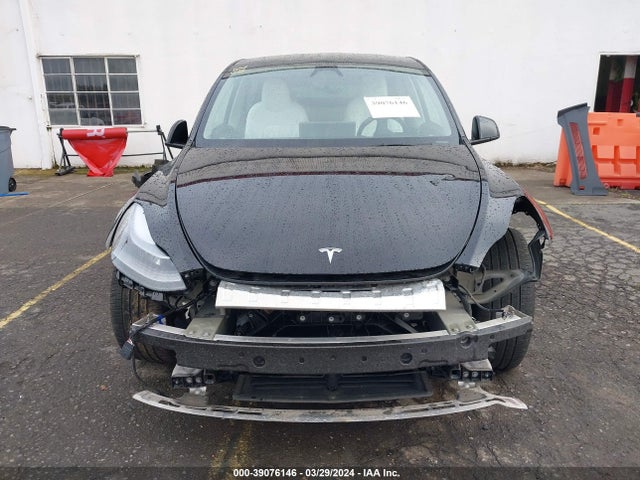 7SAYGDEE0RF982950 Tesla Model Y Long Range Dual Motor All-wheel Drive