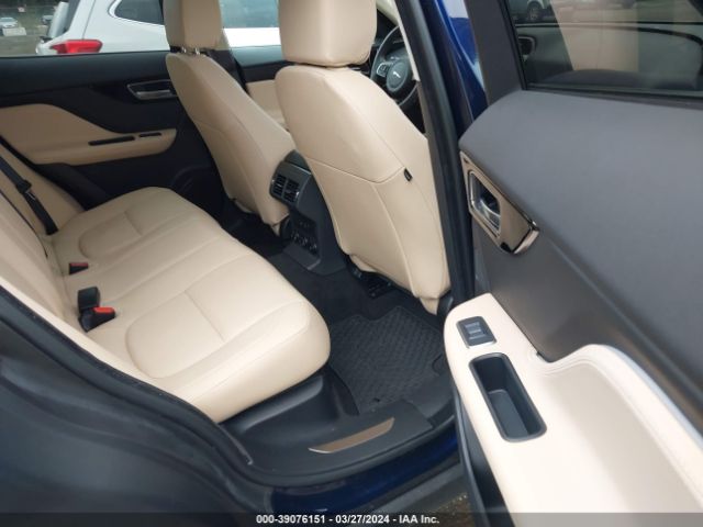 2020 JAGUAR F-PACE SADCJ2FX6LA648231 Photo 7