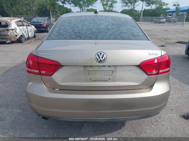Volkswagen Passat 1.8t Se 2015 1VWBS7A34FC015612 Image 16