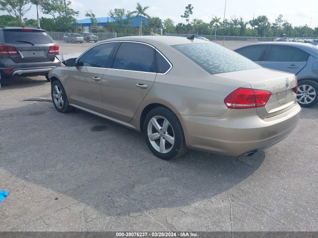 Volkswagen Passat 1.8t Se 2015 1VWBS7A34FC015612 Image 3