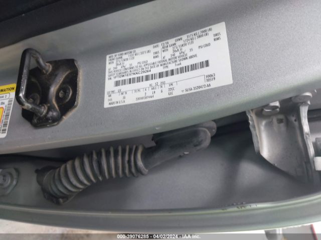 1FTEW1E57KKC29264 Ford F-150 Xl