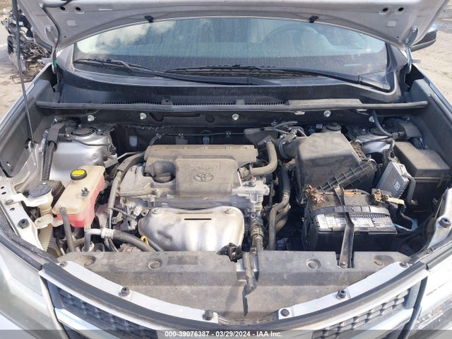 Toyota RAV4 LE 2015 2T3ZFREV4FW137042 Image 10