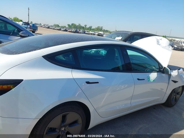 Tesla Model 3 Rear-wheel Drive 2023 5YJ3E1EA2PF492239 Image 13