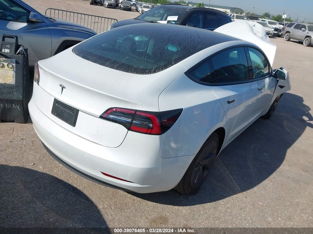 Tesla Model 3 Rear-wheel Drive 2023 5YJ3E1EA2PF492239 Image 4
