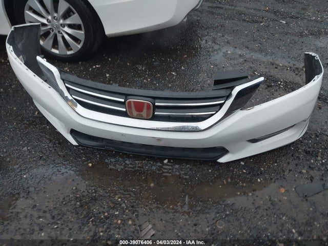 Honda Accord Touring 2015 1HGCR3F9XFA010341 Image 12