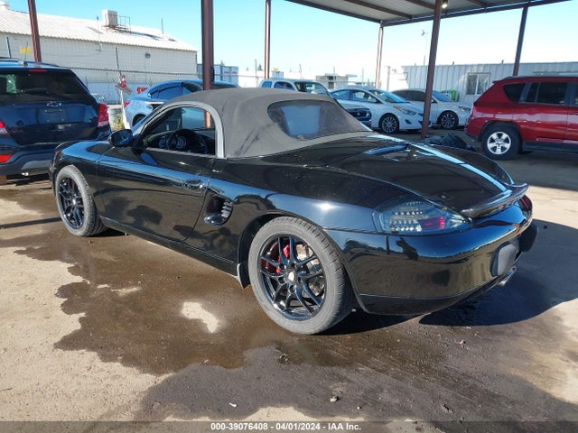 2002 PORSCHE BOXSTER WP0CA29842U620599 Photo 2
