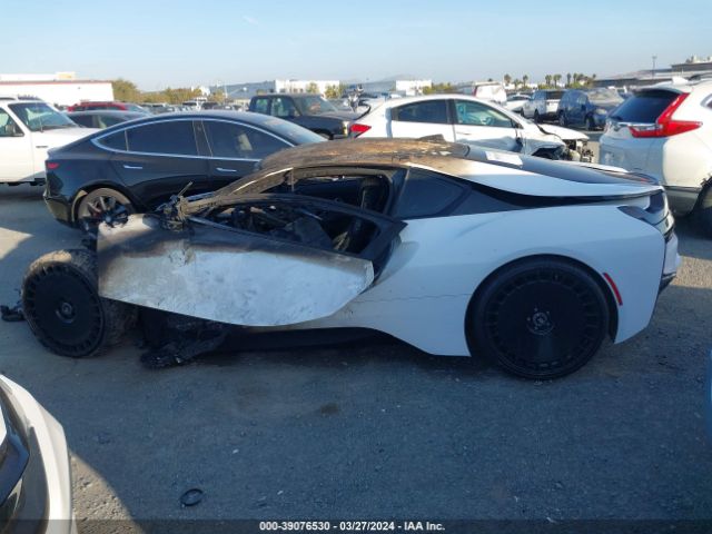 WBY2Z2C50FV392439 BMW I8