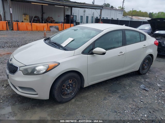 KIA FORTE LX 2015 KNAFK4A60F5407887 Image 2