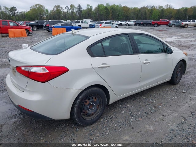 KIA FORTE LX 2015 KNAFK4A60F5407887 Image 4