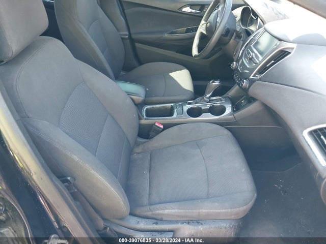 Chevrolet Cruze Lt Auto 2018 1G1BE5SM4J7155448 Image 5