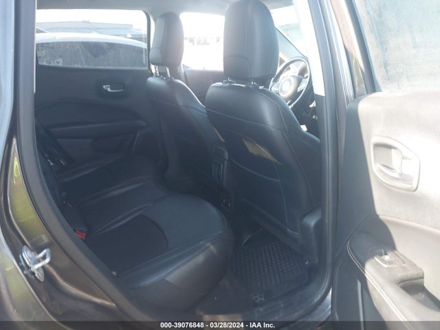 Jeep Compass Latitude 4x4 2019 3C4NJDBB8KT839392 Image 8