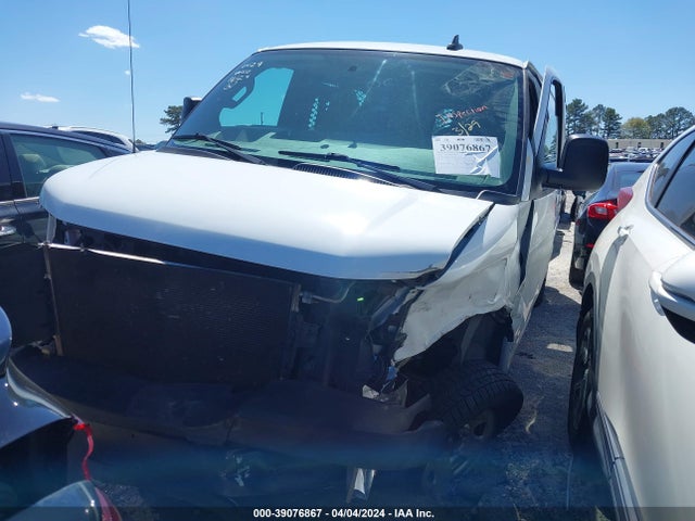 Chevrolet Express 2500 Work Van 2018 1GCWGAFP2J1336129 Image 6