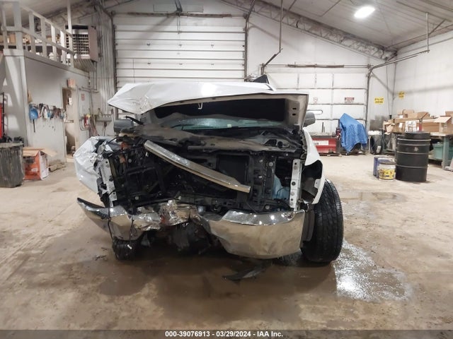 Chevrolet Silverado 1500 Wt 2018 1GCNCNEC0JZ906272 Image 12