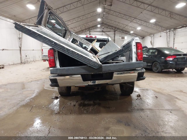 Chevrolet Silverado 1500 Wt 2018 1GCNCNEC0JZ906272 Image 16