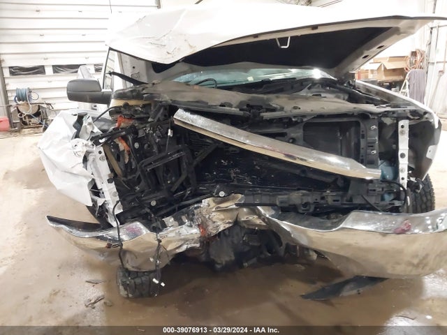 Chevrolet Silverado 1500 Wt 2018 1GCNCNEC0JZ906272 Image 6