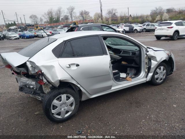 3KPA24AB4JE082135 KIA RIO S
