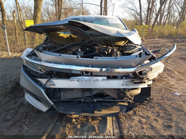 Honda ACCORD LX 2018 1HGCV1F13JA264671 Image 13