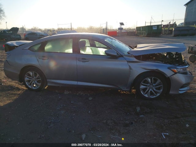 Honda ACCORD LX 2018 1HGCV1F13JA264671 Image 14