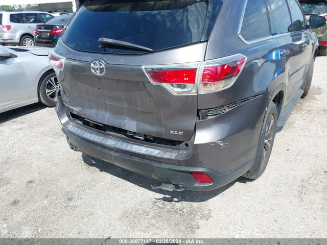 Toyota Highlander Xle V6 2016 5TDKKRFH5GS126463 Image 12