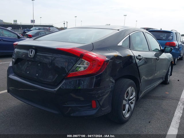 Honda Civic Lx 2018 2HGFC2F53JH576471 Image 4