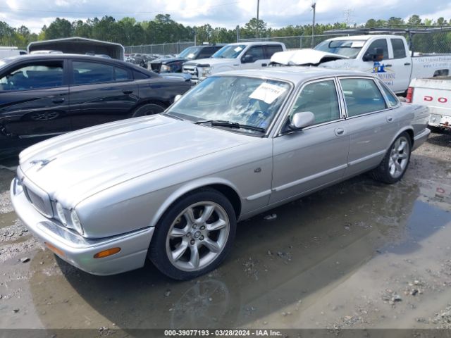 2000 JAGUAR XJR SAJDA15B7YMF03841 Photo 1