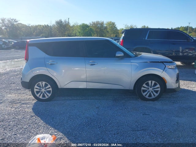 KIA SOUL LX 2021 KNDJ23AU8M7762023 Image 13