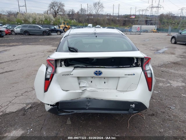 Toyota Prius Two 2017 JTDKBRFU2H3049762 Image 16